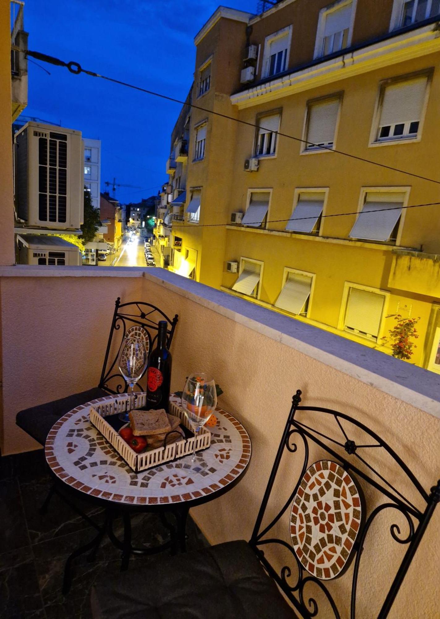 Apartment Marela Split Exterior photo